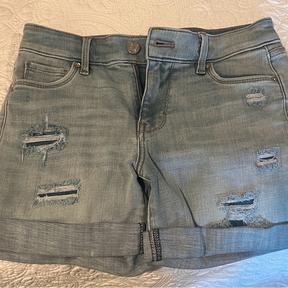 White House Black Market Denim Jean Shorts!